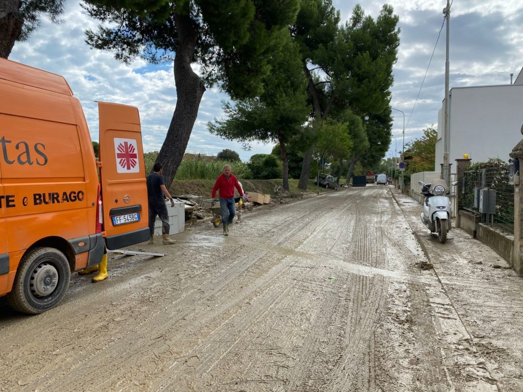 Cosa stiamo facendo per affrontare l’emergenza alluvione? Cosa stiamo facendo per affrontare l’emergenza alluvione?